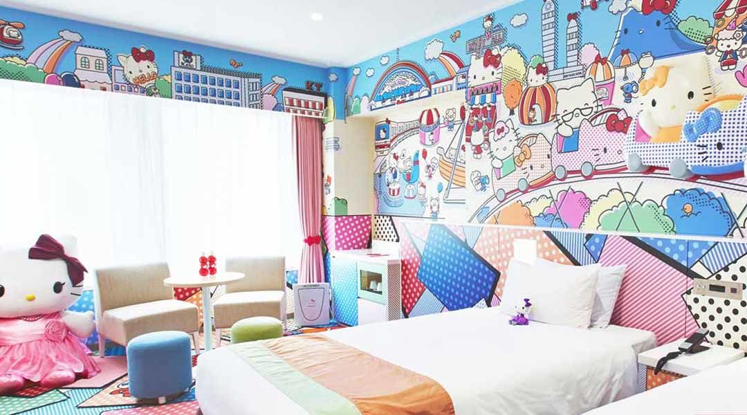 A Meow-velous Stay in a Hello Kitty Hotel Room (Tokyo, Japan)