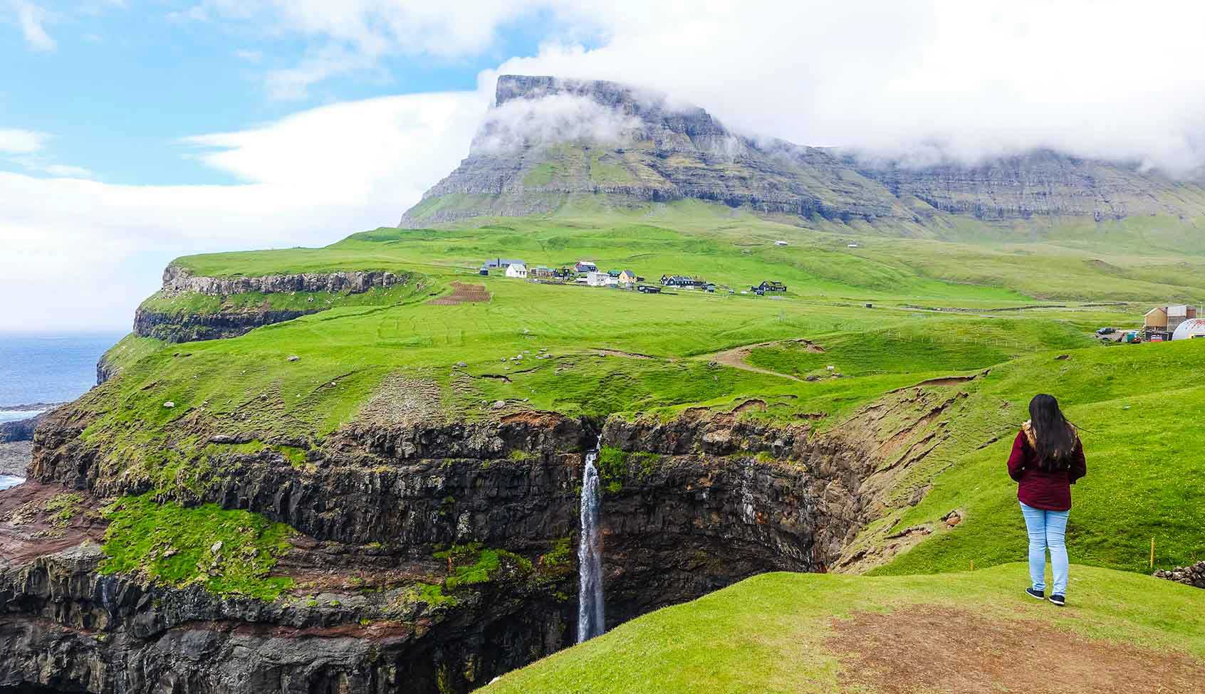 Faroe Islands Itinerary: Mulafossur