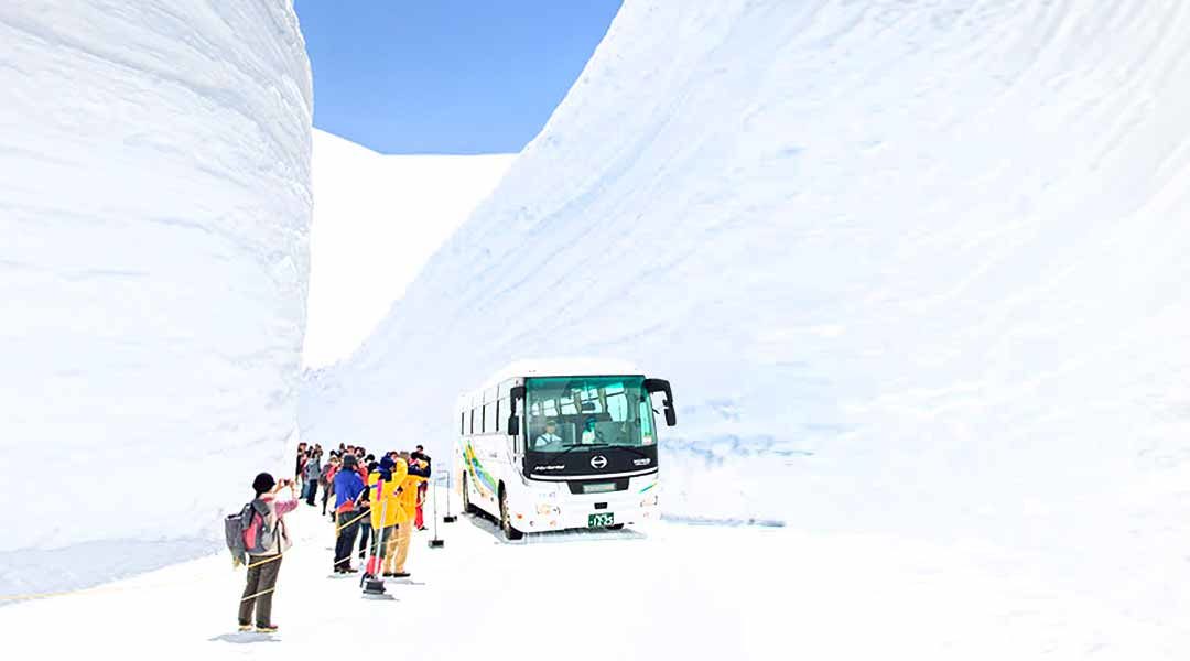 The Roof of Japan: Tateyama Kurobe Alpine Route & Snow Wall (Travel Guide)
