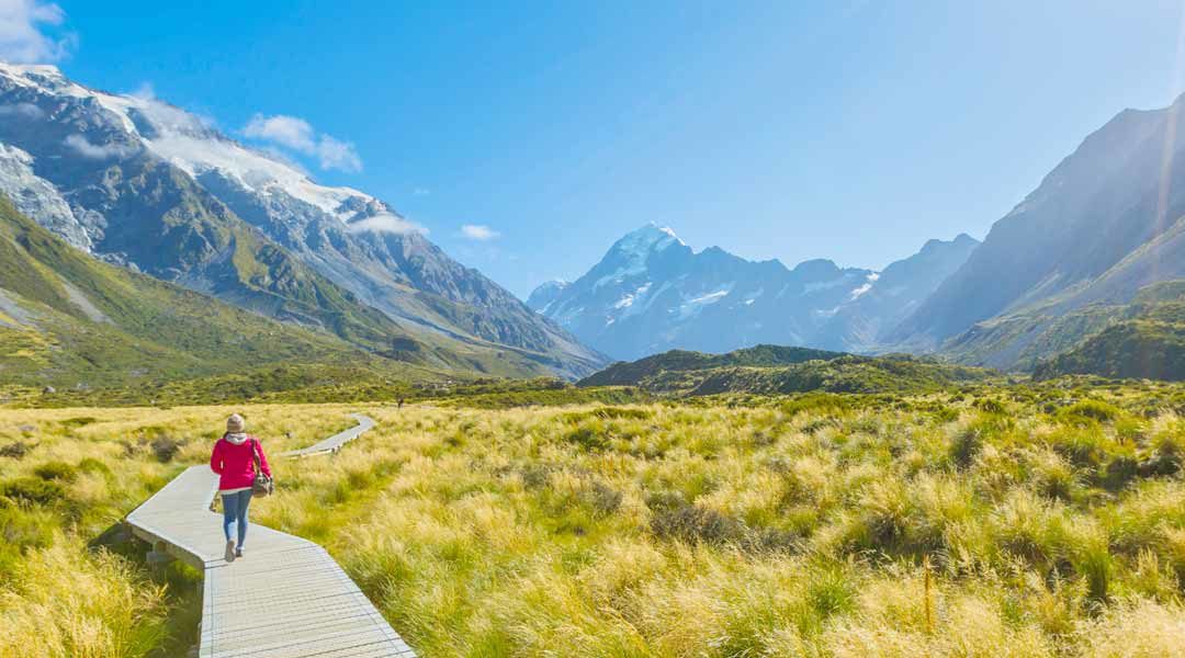 GIVEAWAY: Win a Trip to New Zealand with Singapore Airlines!