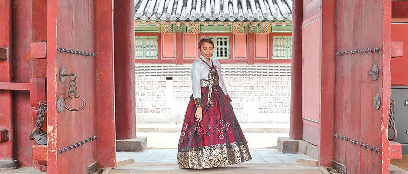 Seoul Itinerary: Hanbok Rental