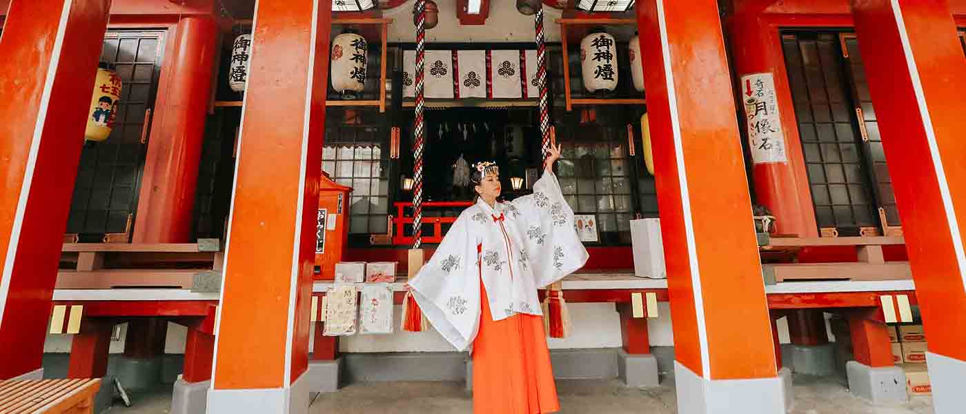 How to Be a Shinto Miko (Shrine Maiden) for a Day in Japan