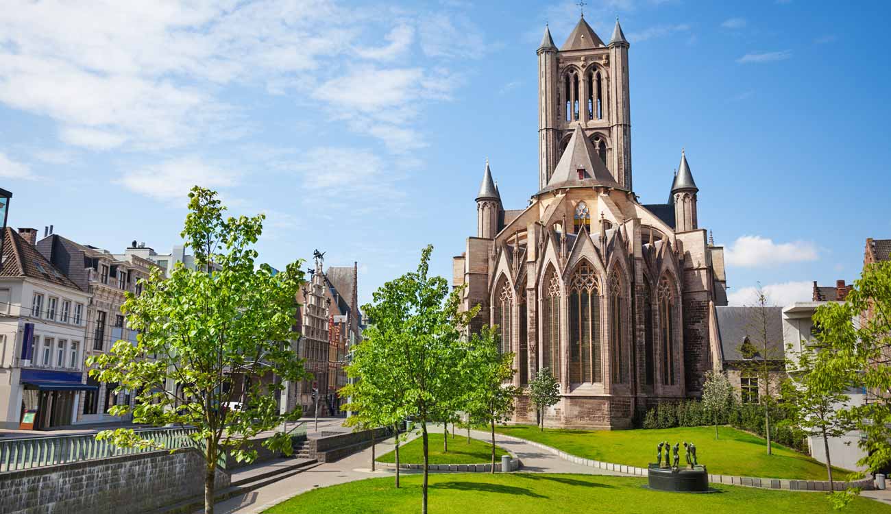 Ghent Walking Tour: Sint-Niklaaskerk