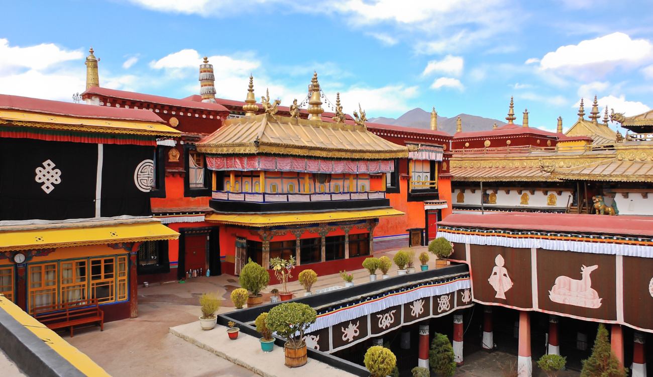 Visit the Jokhang Temple